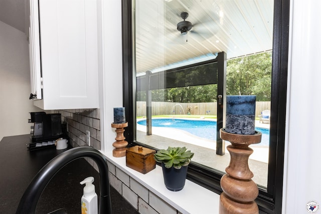 113 Dove Crk, New Boston, TX 75570 - view of swimming pool