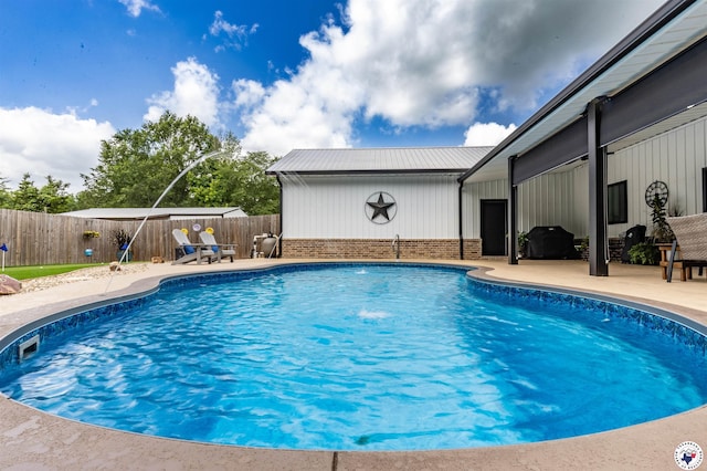 113 Dove Crk, New Boston, TX 75570 - view of swimming pool featuring a patio and a fenced backyard