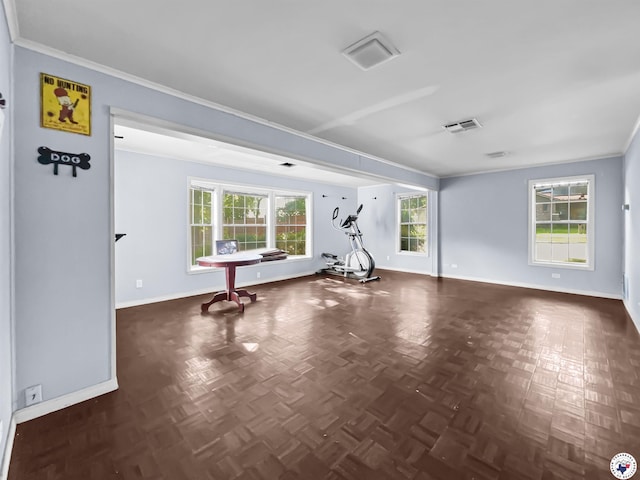 3223 Walnut St, Texarkana, TX 75503 - workout area with baseboards and crown molding