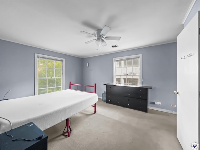 3223 Walnut St, Texarkana, TX 75503 - carpeted bedroom featuring baseboards and ceiling fan