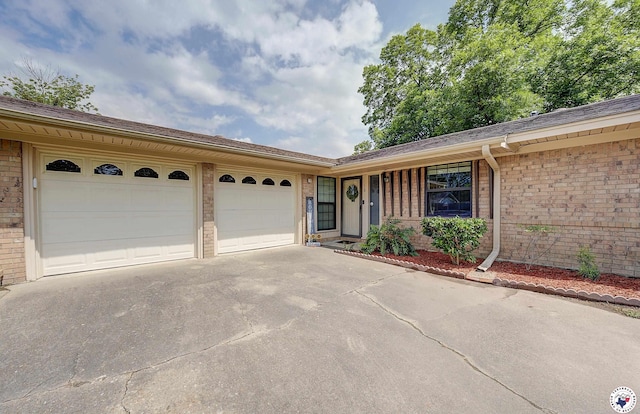 18 N Hermitage Dr, Texarkana, AR 71854