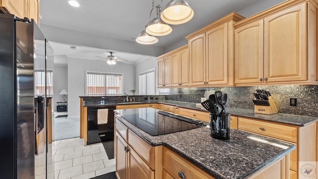 7207 N Richland Dr, Texarkana, TX 75503 - kitchen featuring black appliances, a ceiling fan, light brown cabinetry, a sink, and a peninsula