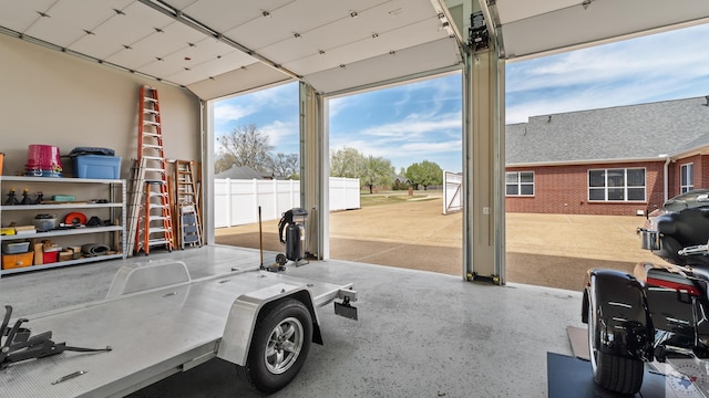 7207 N Richland Dr, Texarkana, TX 75503 - view of garage