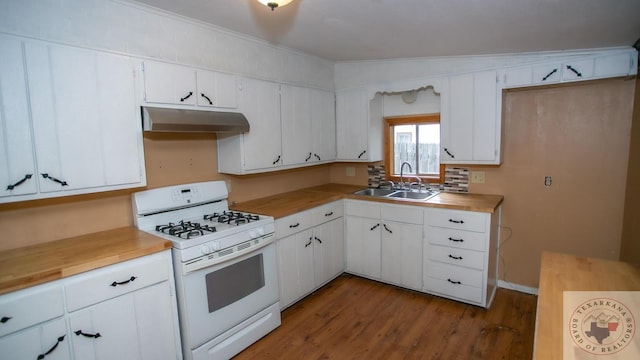 kitchen with dark wood-type flooring, white cabinetry, white range with gas cooktop, sink, and vaulted ceiling