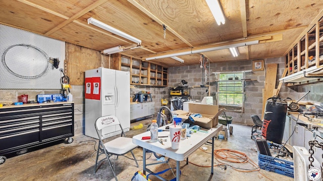 9216 W 7th St, Redwater, TX 75501 - misc room featuring concrete floors and concrete block wall