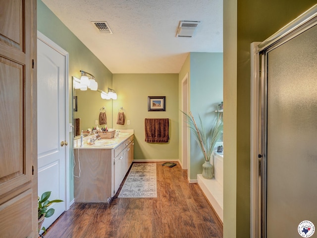 305 Whippoorwill Ln, Wake Village, TX 75501 - photo 15