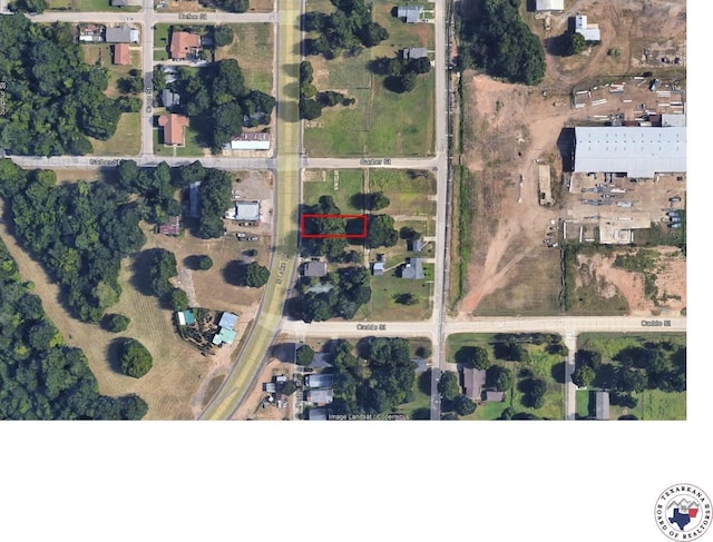 1407 S Lake Dr, Texarkana, TX 75501