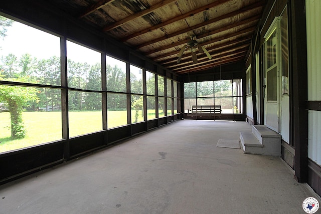 334 Pine Valley Rd, Texarkana, TX 75501 - unfurnished sunroom featuring ceiling fan and lofted ceiling