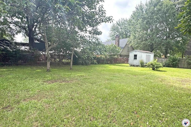 403 Edgewood Ln, Wake Village, TX 75501 - view of yard