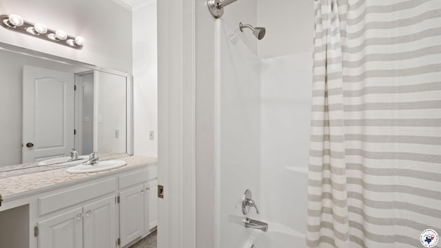 14 Stonewall Trce, Texarkana, TX 75503 - bathroom with vanity, shower / tub combo, and ornamental molding