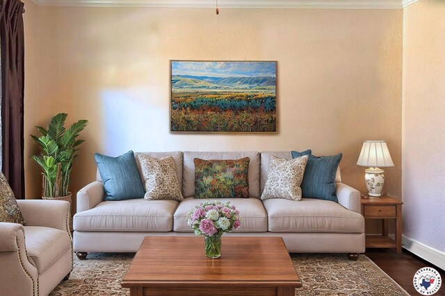220 Quail Trl, Texarkana, TX 75501 - living room featuring wood finished floors, baseboards, and ornamental molding
