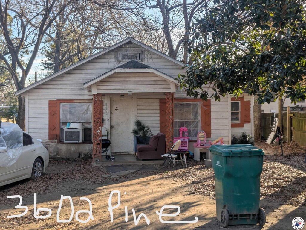 3602 Pine, Texarkana, TX 75503 - view of front of home