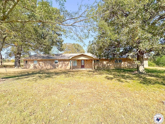 5082 Fm 44 W, Dekalb, TX 75559 - view of grassy yard
