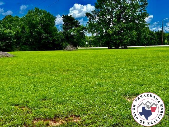 10720W.7TH Trexler Rd, Texarkana, TX 75501 - view of grassy yard