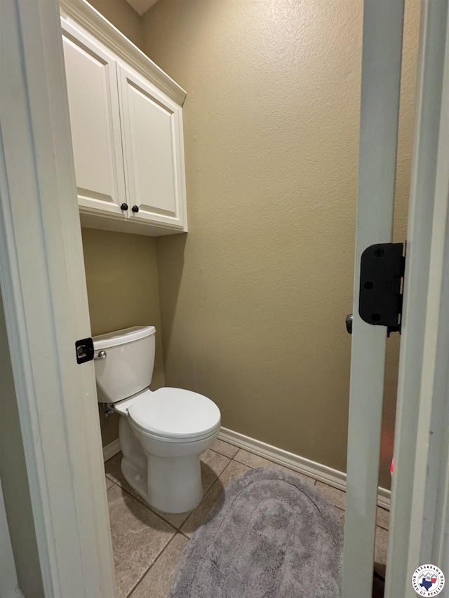 22 Heritage Blvd, Texarkana, TX 75501 - bathroom featuring tile patterned flooring and toilet