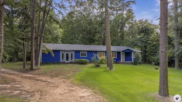 6008 E 9th St, Texarkana, AR 71854 - single story home with driveway and a front lawn