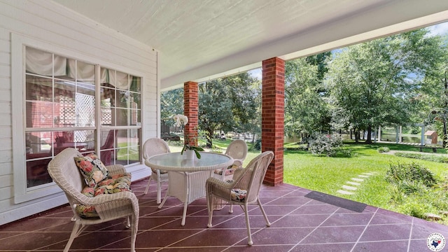 5906 Winchester Dr, Texarkana, TX 75503 - view of patio with outdoor dining space