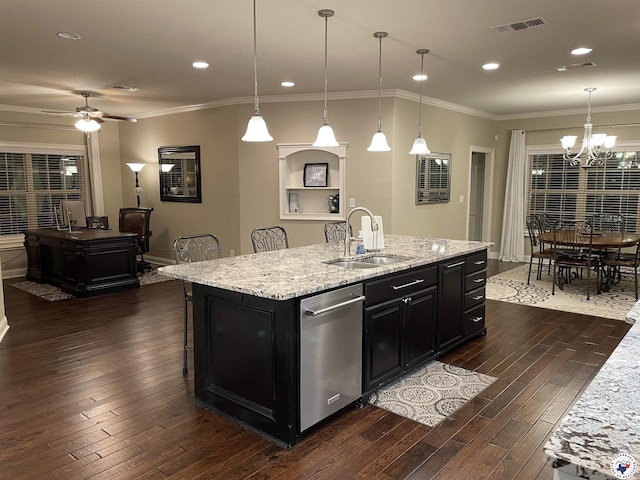 701 Tri State Rd, Texarkana, TX 75501 - kitchen with dishwasher, dark cabinetry, dark wood-style floors, a chandelier, and an island with sink