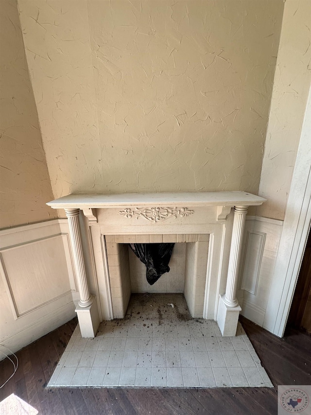 interior details with wood-type flooring