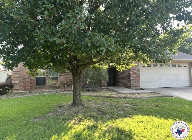 2512 Woodland Oaks Dr, Texarkana, AR 71854 - photo 1