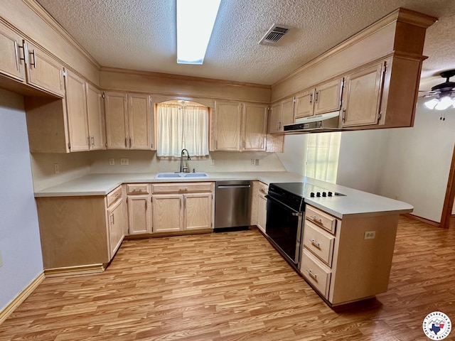 3119CLEARCREE Clear Crk, Texarkana, TX 75503 - kitchen with stainless steel dishwasher, range with electric stovetop, a sink, light wood-type flooring, and a textured ceiling