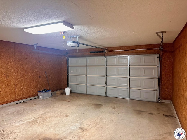3119CLEARCREE Clear Crk, Texarkana, TX 75503 - garage with a garage door opener