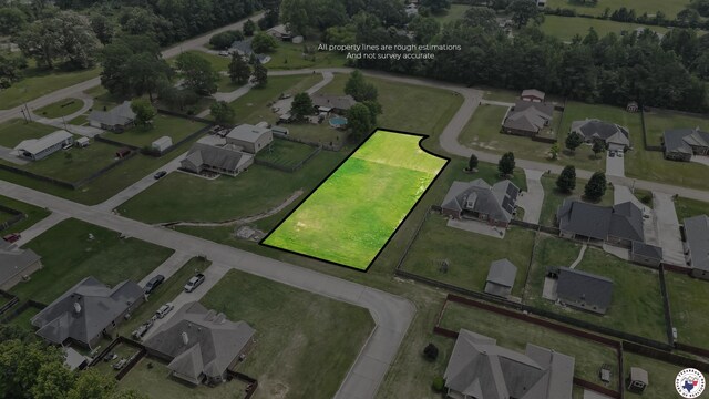 1 Starlite Dr, Texarkana, TX 75501