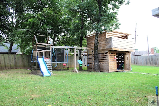 view of yard featuring a playground