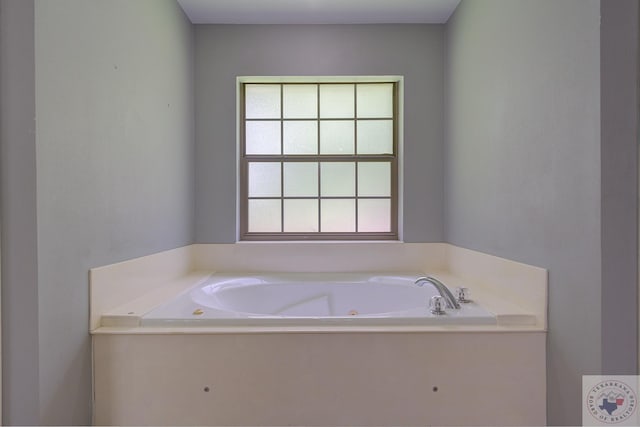 bathroom with a bathtub