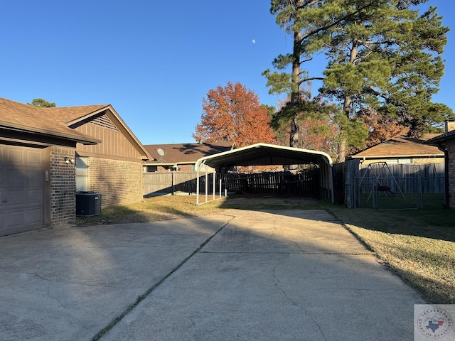 exterior space featuring a carport