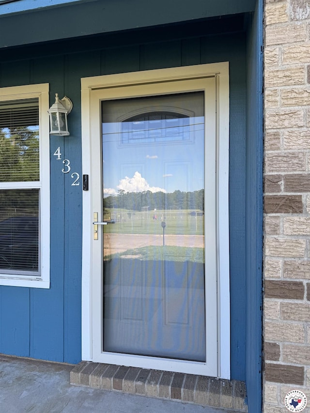 432 Carrol Ave, Wake Village, TX 75501 - entrance to property