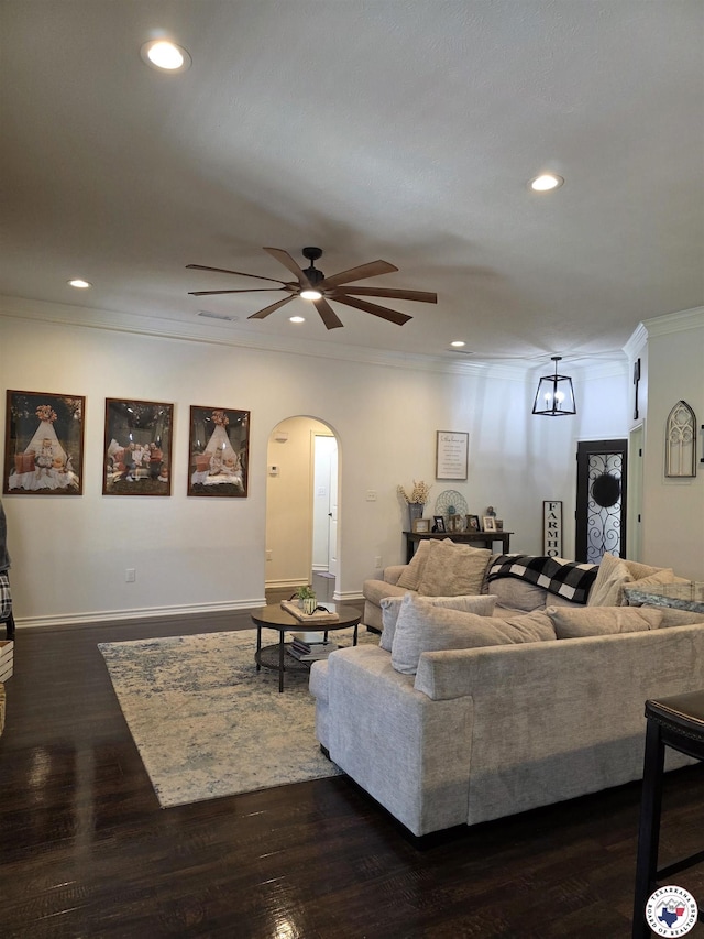 525 Mitchell Ryan, Wake Village, TX 75501 - photo 7