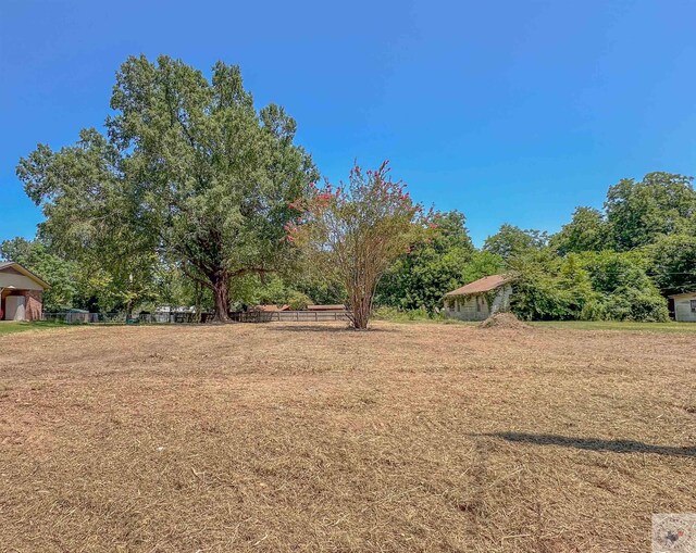 412 N Center, New Boston, TX 75570