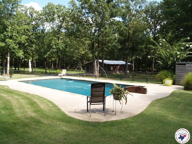 7 River Plantation, Texarkana, TX 75503 - view of pool with view of wooded area and a patio area