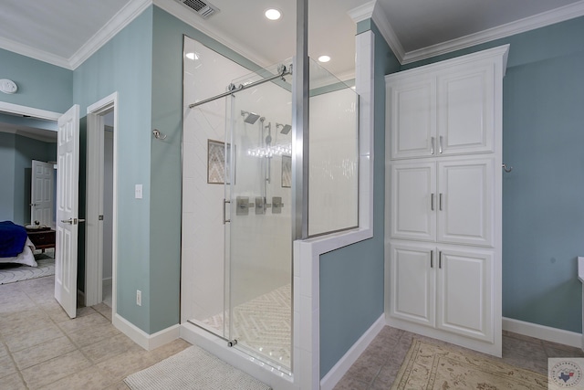 full bathroom featuring visible vents, baseboards, a shower stall, and crown molding