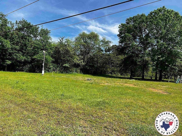 568 Fincher Dr, Maud, TX 75567 - photo 2