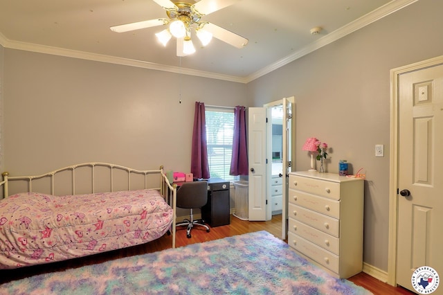 16 Bill Rogers Dr, Texarkana, TX 75503 - bedroom with wood finished floors, crown molding, and ceiling fan