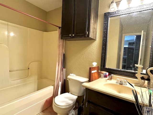 full bathroom with toilet, shower / bathtub combination with curtain, and vanity