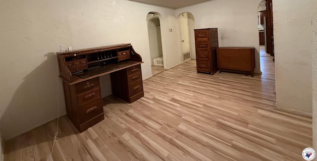 620 E 27th St, Texarkana, AR 71854 - unfurnished office with arched walkways and light wood-style flooring