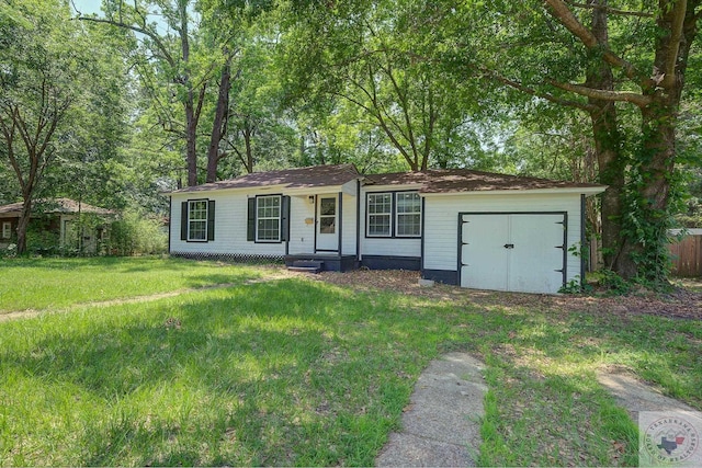 single story home with a front yard