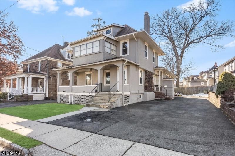 105 Centre St, Nutley Twp, NJ 07110