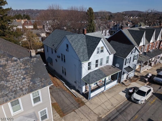 birds eye view of property featuring a residential view