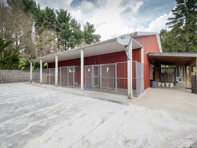 201 Lows Hollow Rd, Lopatcong Twp, NJ 08886 - view of horse barn