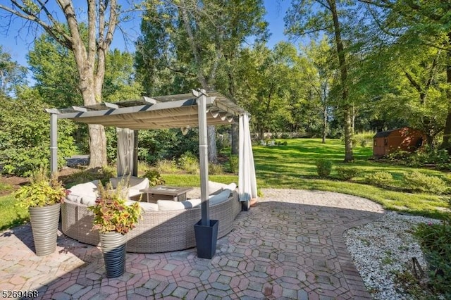 view of patio featuring a pergola