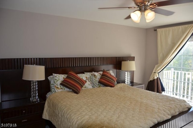 bedroom with ceiling fan