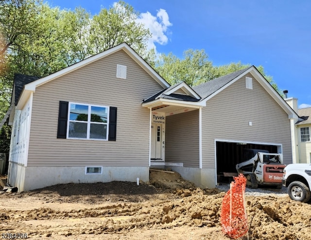 view of front facade featuring a garage