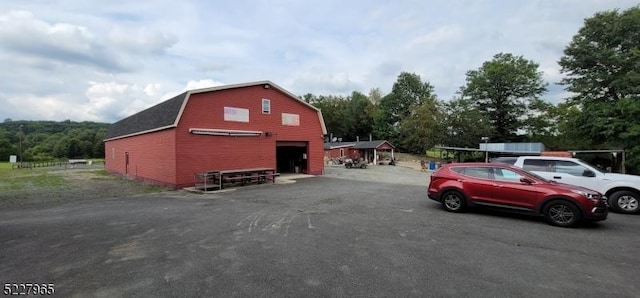 view of outdoor structure