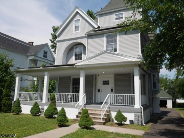 view of front of property with a porch