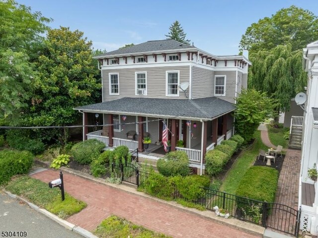 view of front of property with a porch