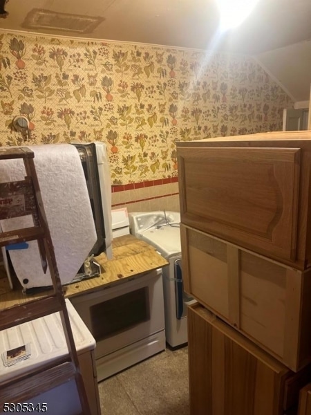 interior space featuring washer / clothes dryer